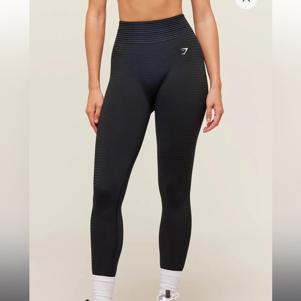 SOLD NEW GYMSHARK sport seamless Leggings